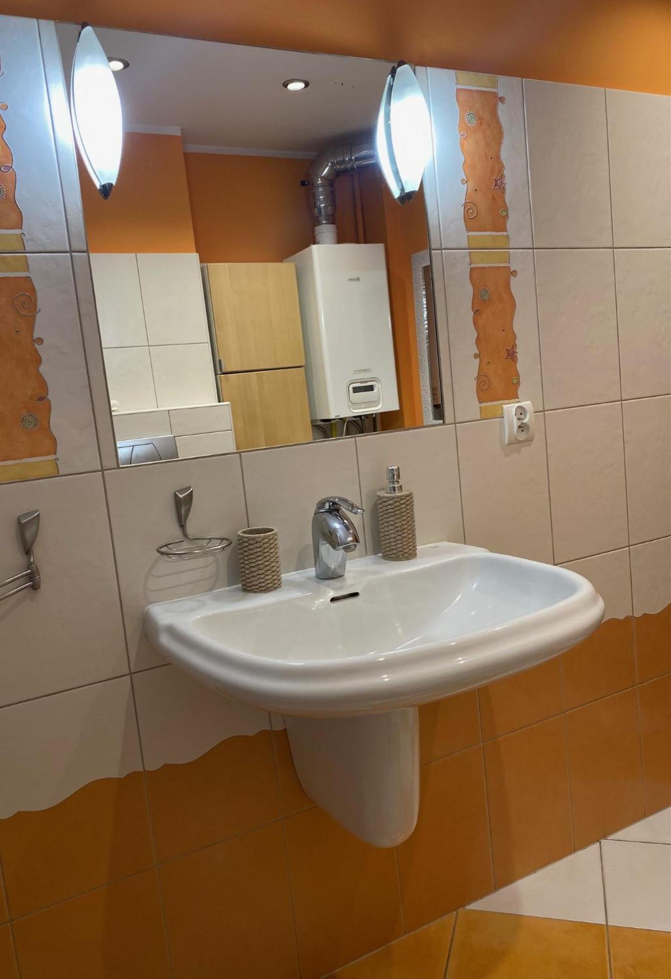 Apartament Plac Moniuszki 11 Kielce Esterno foto