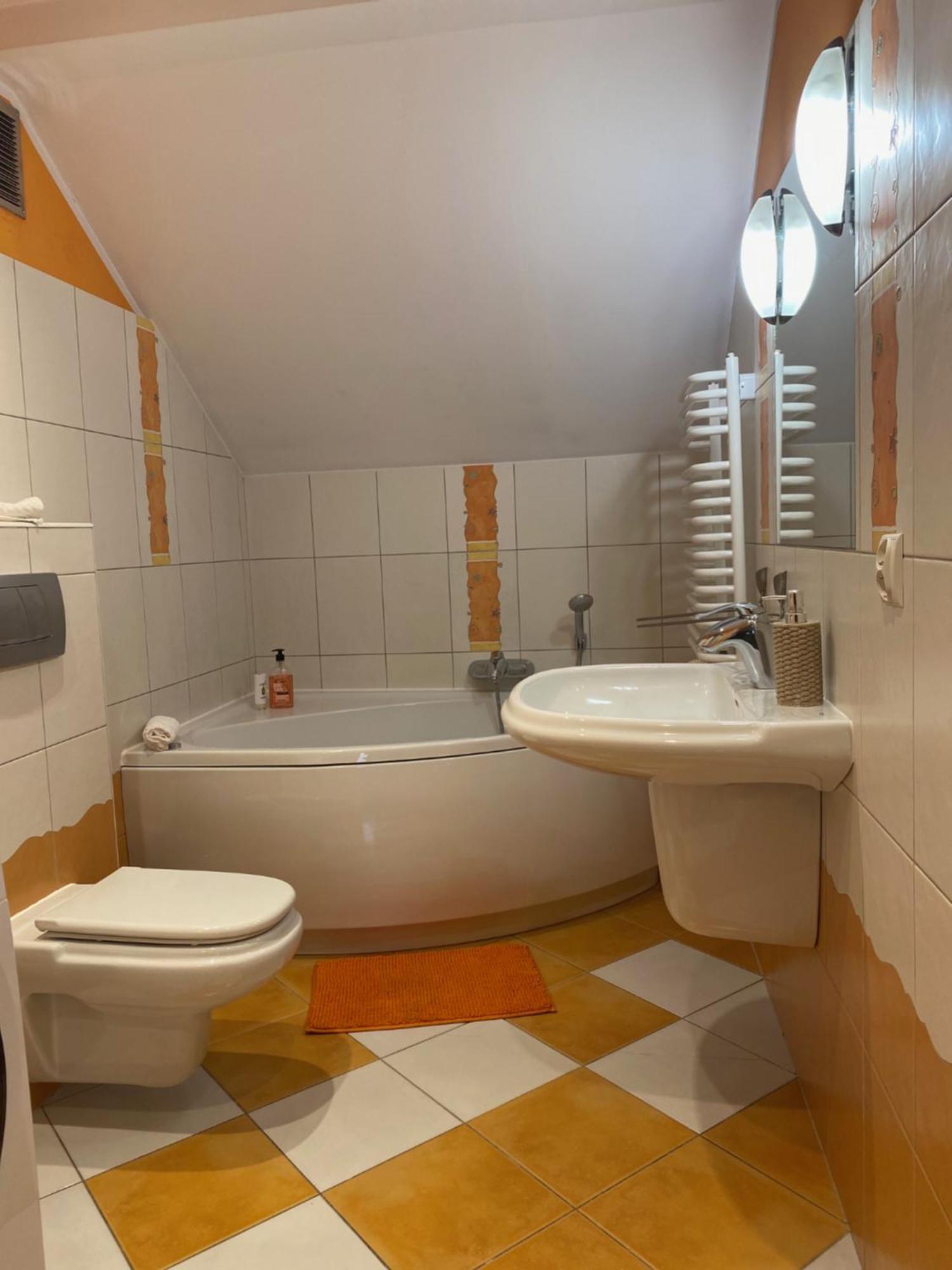Apartament Plac Moniuszki 11 Kielce Esterno foto